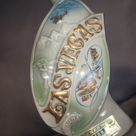 Vintage 1969 Jim Beam "Las Vegas" Nevada Hoover Damn Bottle - Picture 4 of 7